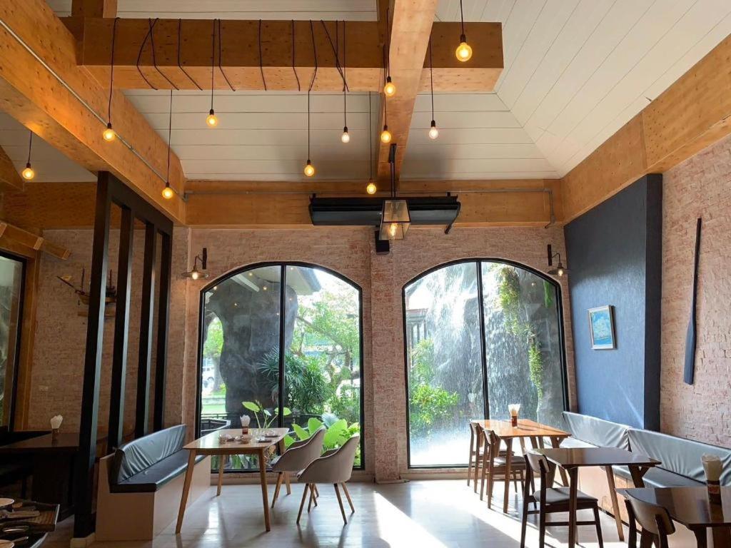 The O Valley Boutique Hotel Surat Thani Buitenkant foto
